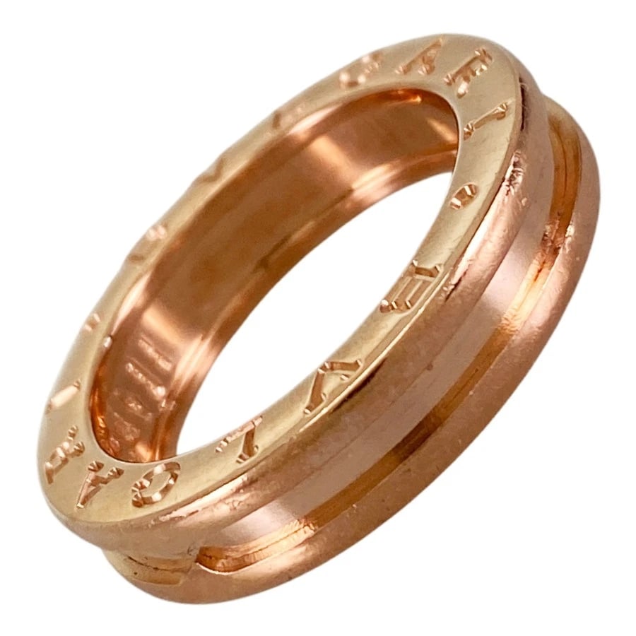 BVLGARI B.ZERO1 ROSE GOLD RING: BVLGARI B.zero1 Rose gold Ring Brand: BVLGARI Type/Style: Ring Material: 18K Rose Gold Color: Gold Size: 5.5 US Accessories: None Accessories Notice: When purchasing pre-owned goods, please refer to