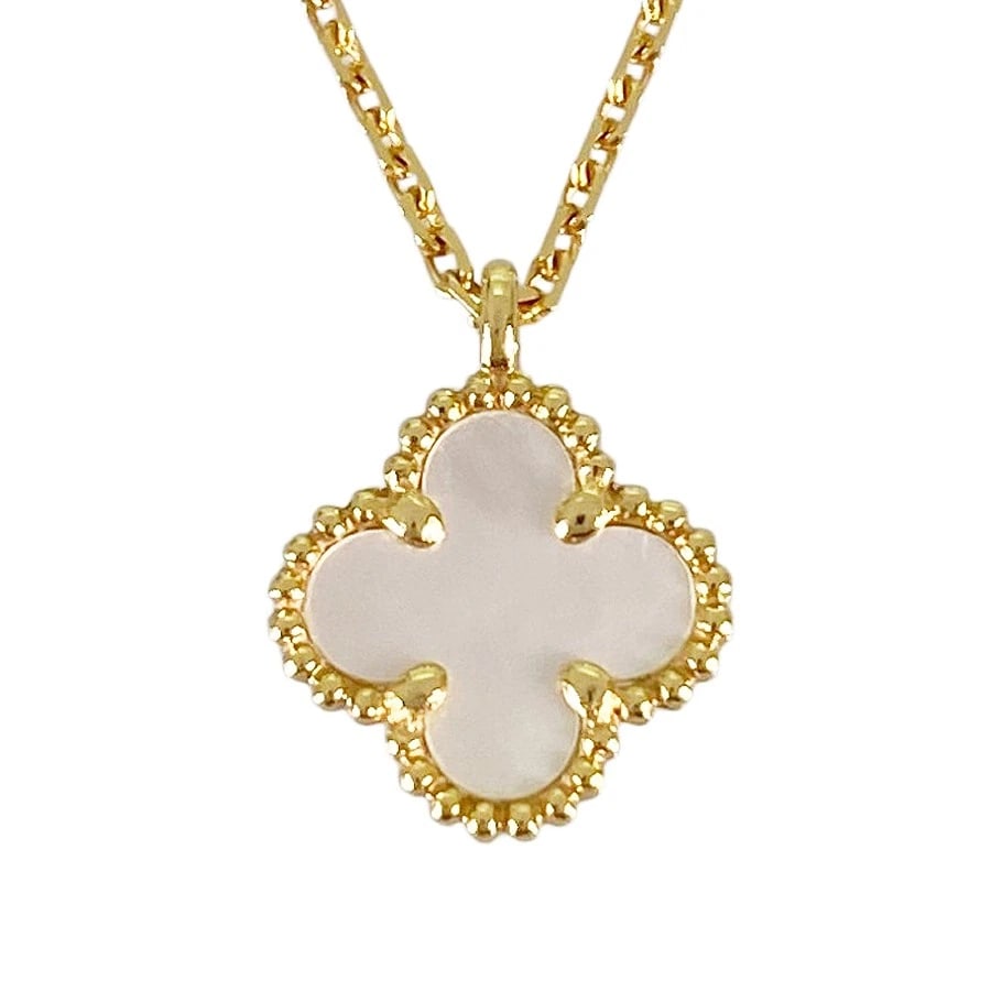 VAN CLEEF & ARPELS SWEET ALHAMBRA YELLOW GOLD SHELL NECKLACE: Van Cleef & Arpels Sweet Alhambra Yellow gold Shell Necklace Brand: Van Cleef & Arpels Type/Style: Necklace Material: 18K Yellow Gold Color: Gold Size: Motif size:9.2mm?9.2mm Necklace full