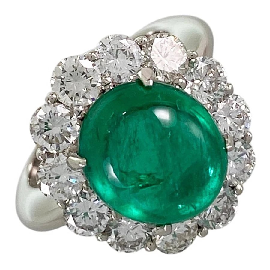 RING PLATINUM EMERALD DIAMOND: Ring Platinum Emerald Diamond Brand: Unsigned Jewelry Type/Style: Ring Material: Platinum 900, Main Stone Secondary Stone Natural Color: Silver Size: 4.5 US Accessories: None Accessories Notice: When