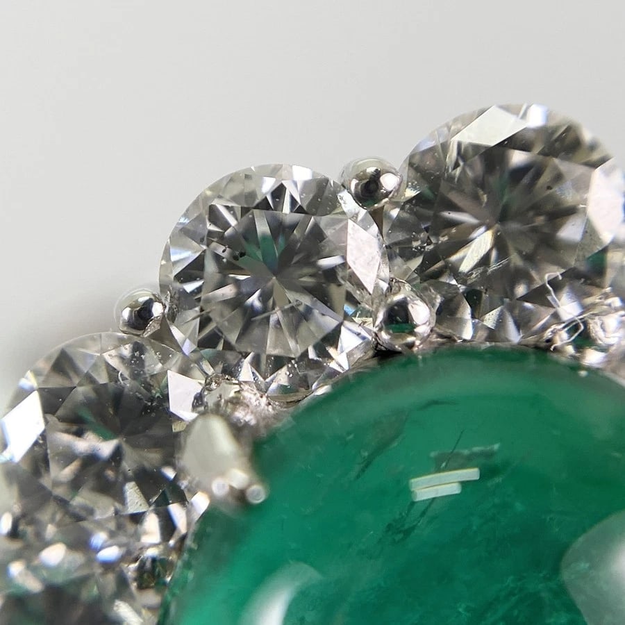RING PLATINUM EMERALD DIAMOND - 6
