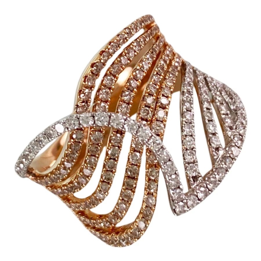 RING ROSE GOLD WHITE GOLD DIAMOND: Ring Rose gold White gold Diamond Brand: Unsigned Jewelry Type/Style: Ring Material: 18K Rose Gold 18K White Gold, Main Stone Natural Color: Gold Size: 6 US Accessories: None Accessories Notice: When