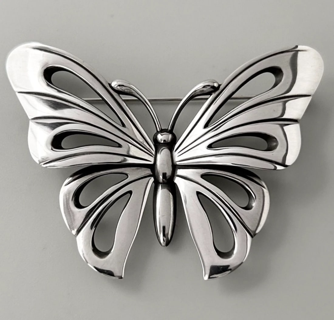 GEORG JENSEN BUTTERFLY PIN BROOCH STERLING SILVER (1 of 3)