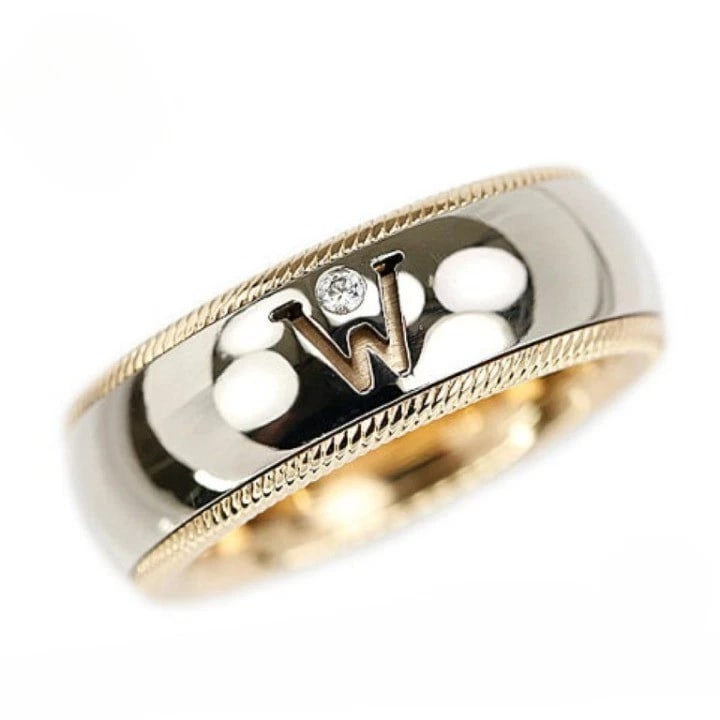 WELLENDORFF MIKIMOTO DIAMOND ROTATING WIDE RING: Wellendorff Mikimoto Diamond Rotating Wide Ring Brand: Wellendorff Type/Style: Ring Material: 18k White Gold 18k Yellow Gold, Main Stone Natural Color: Yellow, White Size: US 5.25 Accessories: Non
