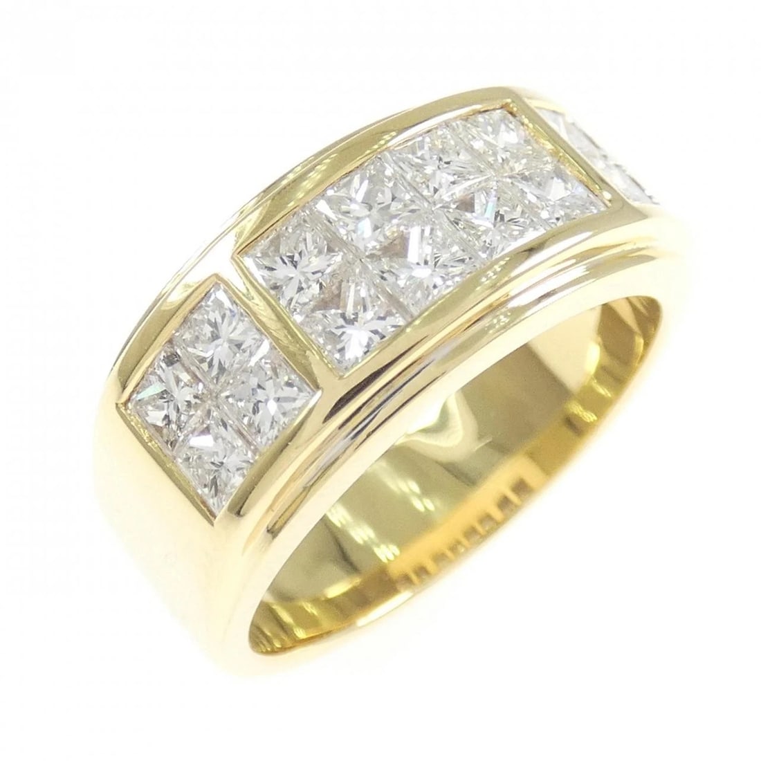 750YG DIAMOND RING: 750YG diamond ring Brand: Unbranded Type/Style: Diamond Ring Material: 750YG, Color: Yellow Gold Size: US 7 1/4 Accessories: None Accessories Notice: When purchasing pre-owned goods, please refer to