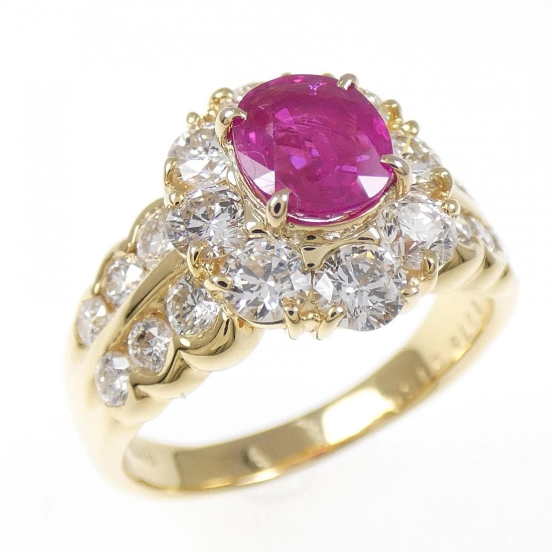 18K YELLOW GOLD RUBY RING (1 of 3)