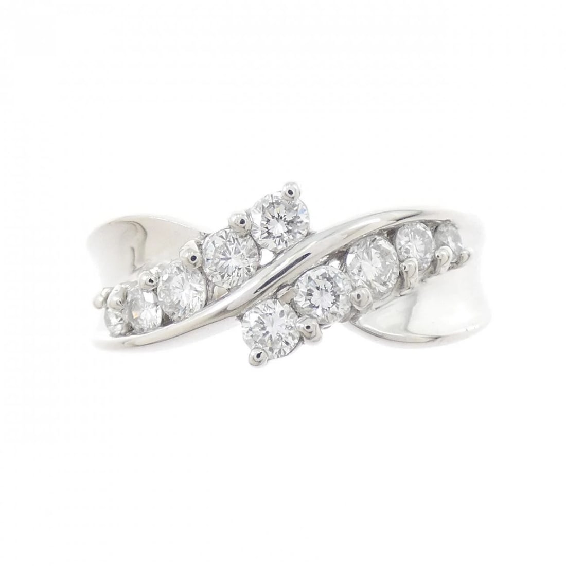 PT900 DIAMOND RING: PT900 Diamond Ring Brand: Unbranded Type/Style: Diamond Ring Material: Platinum900, Color: Silver Size: US 5 3/4 Accessories: None Accessories Notice: When purchasing pre-owned goods, please refer to