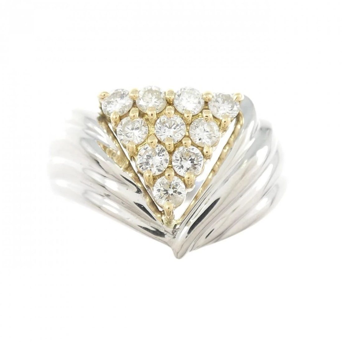PT900/K18YG DIAMOND RING: PT900/K18YG Diamond Ring Brand: Unbranded Type/Style: Diamond Ring Material: PT900/K18YG, Color: YG,Silver Size: US 7 1/4 Accessories: None Accessories Notice: When purchasing pre-owned goods, please