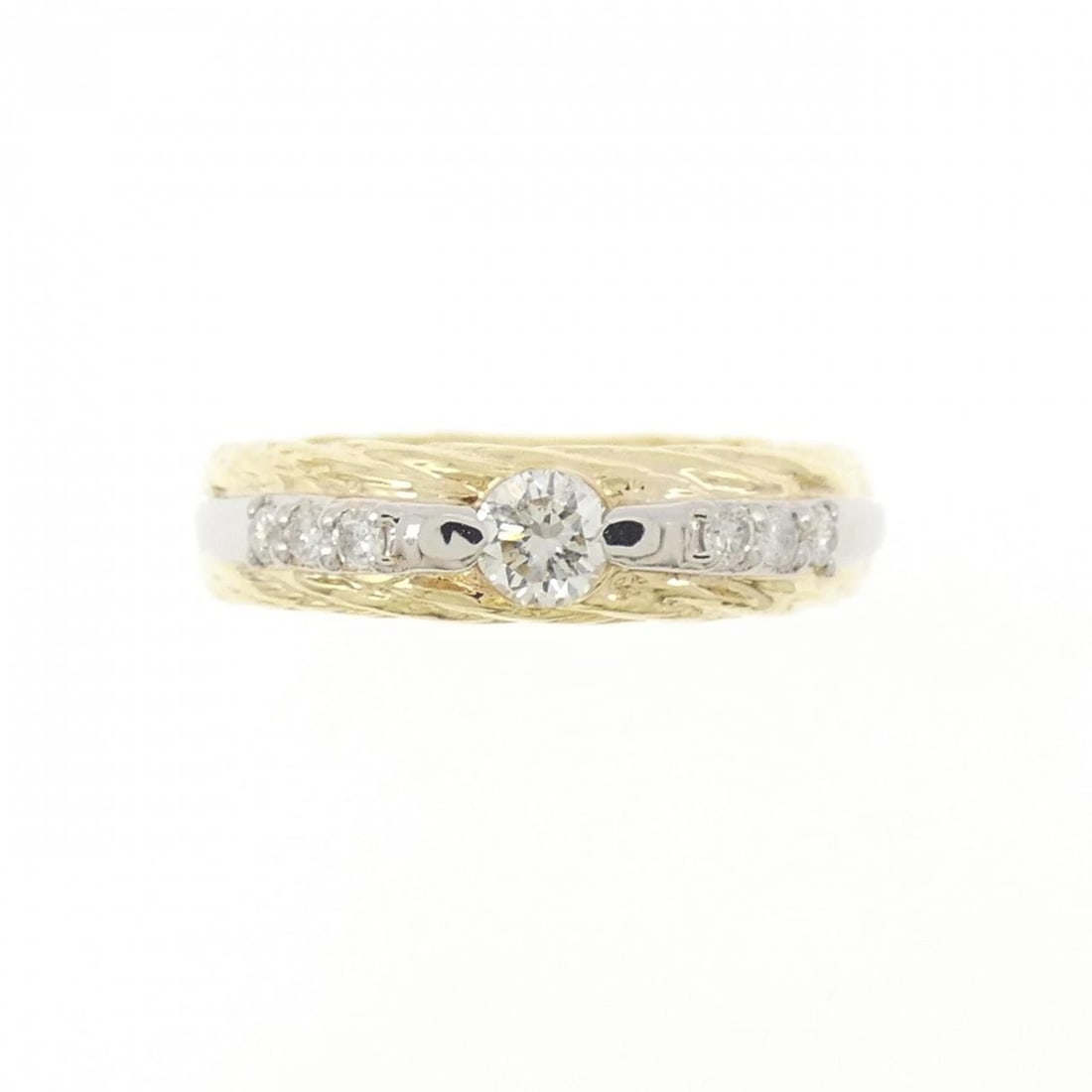 K18YG/PT900 DIAMOND RING: K18YG/PT900 Diamond Ring Brand: Unbranded Type/Style: Diamond Ring Material: K18YG/PT900, Color: YG,Silver Size: US 5 1/2 Accessories: None Accessories Notice: When purchasing pre-owned goods, please
