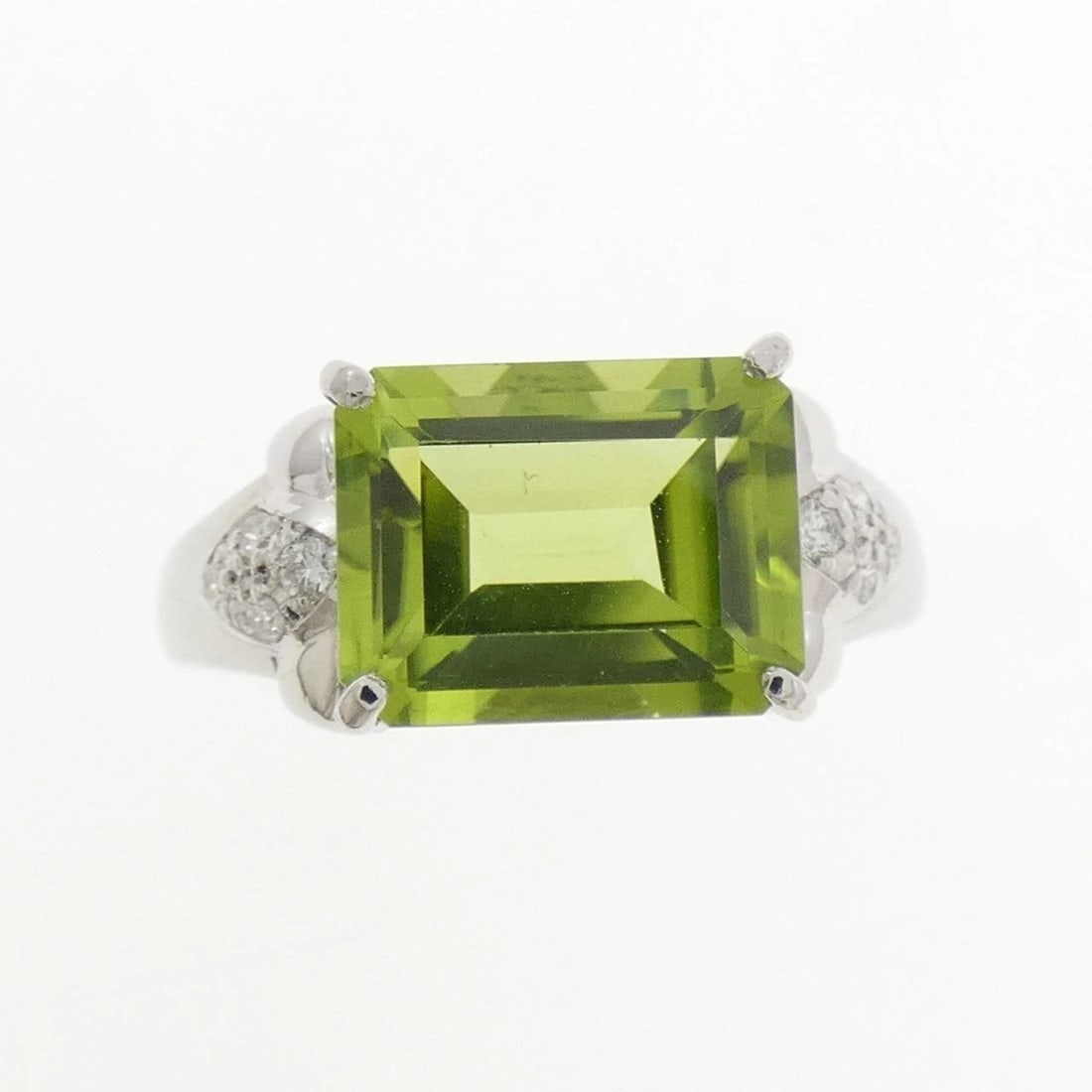 PT900 PERIDOT RING - 2