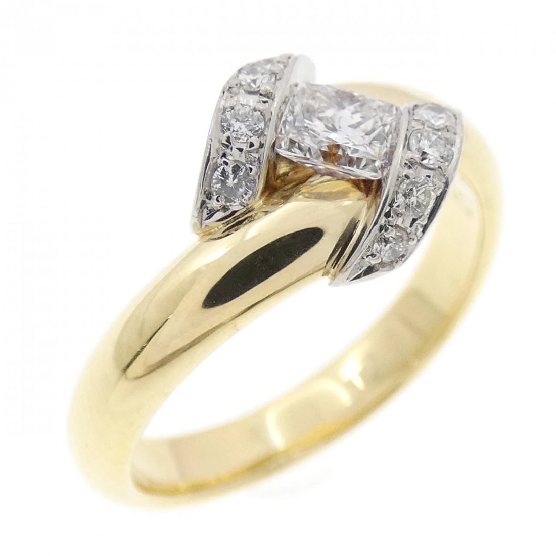 K18YG/PT900 DIAMOND RING: K18YG/PT900 Diamond Ring Brand: Unbranded Type/Style: Diamond ring Material: K18YG/PT900, Main Stone/Creation Natural Color: YG,Silver Size: US 5.25 Accessories: None Accessories Notice: When
