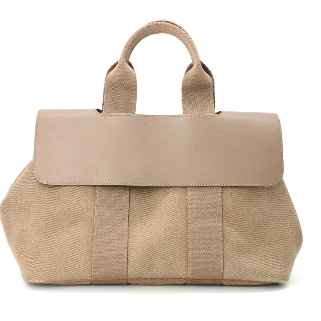 HERMES VALPARAISO PM HANDBAG, ETOUPE TOILE LEATHER, FOR WOMEN: HERMES Valparaiso PM handbag, Etoupe Toile leather, for women Brand: Hermes Type/Style: Handbag, Pouch Material: Leather Color: Etoupe gray Size: (HxWxD)21cm x 32cm x 13cm / 8.26'' x 12.59'' x 5.11'' 