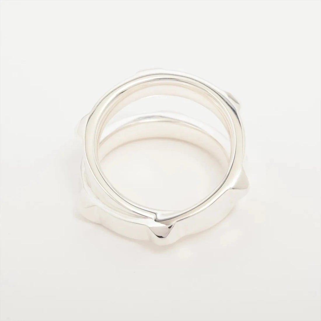HERMES CRUDU H DOUBLE RING: Hermes Crudu H double Ring Brand: Hermes Type/Style: Ring Material: 925 Color: Silver Size: 6.25 - 6.5 US Accessories: None Accessories Notice: When purchasing pre-owned goods, please refer to the