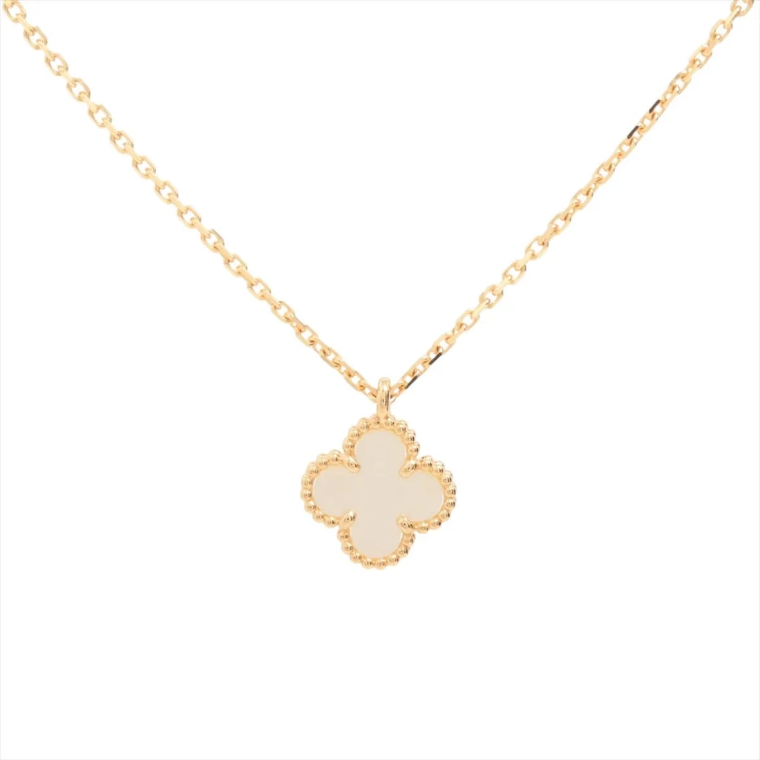 VAN CLEEF & ARPELS NECKLACE 750(YG): Van Cleef & Arpels Necklace 750(YG) Brand: Van Cleef & Arpels Type/Style: Necklace Material: 750(YG) Color: Yellow Gold Size: Chain length:40.3cm Accessories: None Accessories Notice: When purchasing
