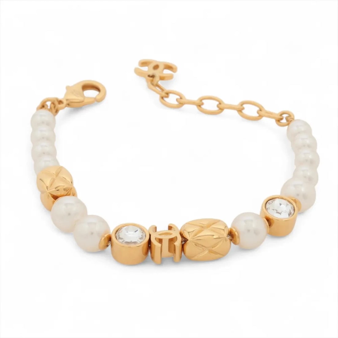 CHANEL COCO MARK BRACELET GP X RHINESTONE X IMITATION PEARL GOLD: Chanel Coco Mark Bracelet GP x rhinestone x imitation pearl Gold Brand: Chanel Type/Style: Bracelet Material: GP x rhinestone x imitationPearl Color: Gold Size: Bracelet length:17cm Accessories: None
