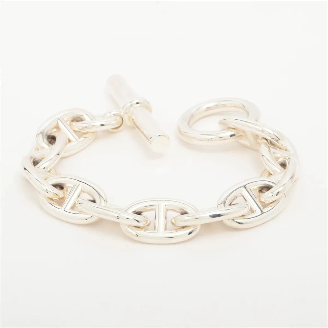 HERMES CHAINE D'ANCRE TGM BRACELET: Hermes Chaine d'Ancre TGM Bracelet Brand: Hermes Type/Style: Bracelet Material: 925 Color: Silver Size: Bracelet length:15cm Accessories: None Accessories Notice: When purchasing pre-owned goods,