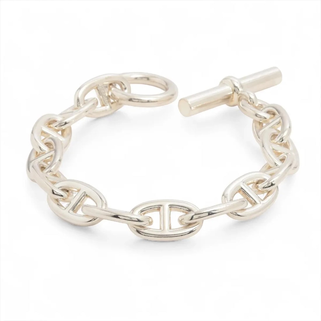 HERMES CHAINE D'ANCRE TGM BRACELET: Hermes Chaine d'Ancre TGM Bracelet Brand: Hermes Type/Style: Bracelet Material: 925 Color: Silver Size: Bracelet length:19.5cm Accessories: None Accessories Notice: When purchasing pre-owned goods,