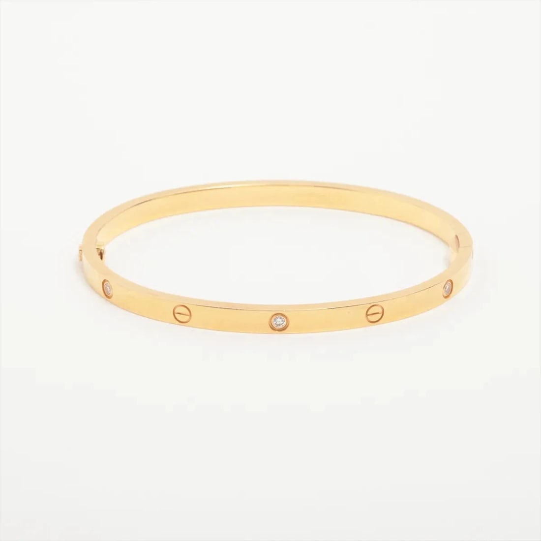 CARTIER LOVE SM HALF DIAMOND BRACELET: Cartier Love SM half diamond Bracelet Brand: Cartier Type/Style: Bracelet Material: 750(YG) Color: Yellow Gold Size: Bracelet length:15.2cm Accessories: None Accessories Notice: When purchasing