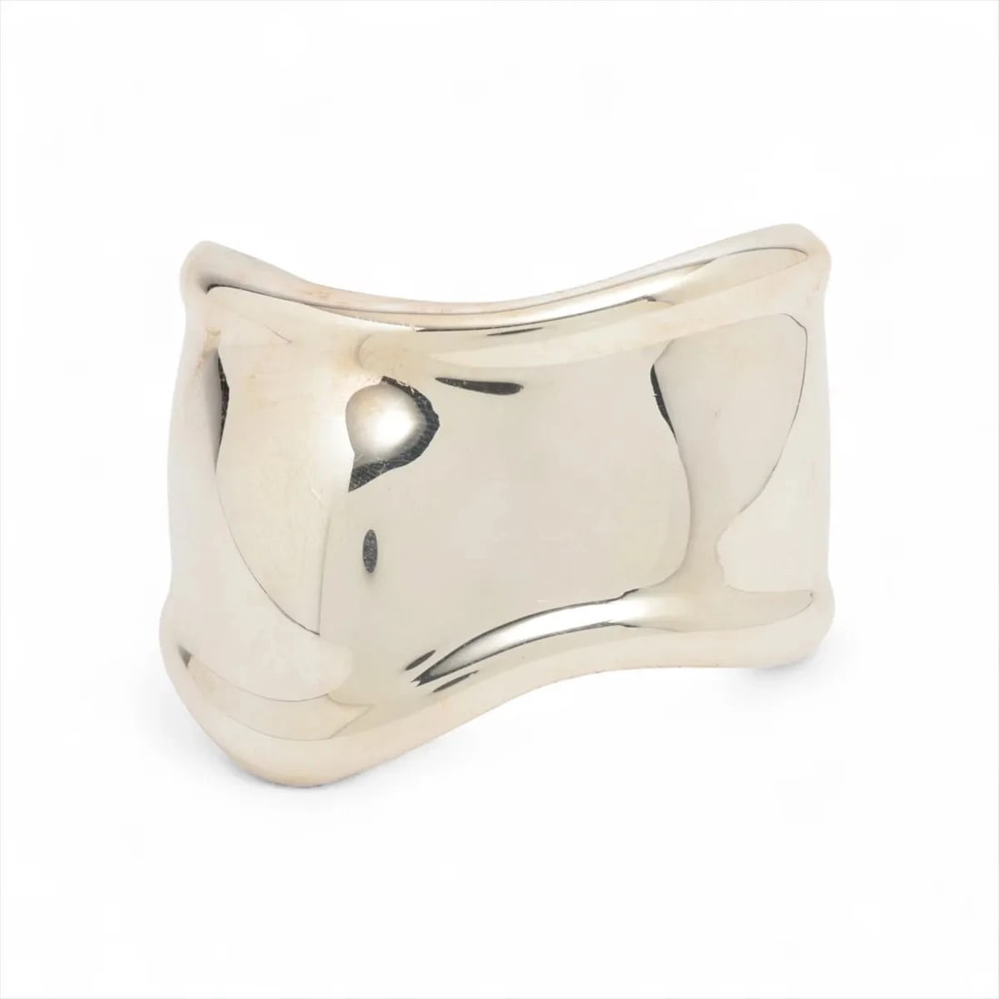 TIFFANY BANGLE 925 SILVER: Tiffany Bangle 925 Silver Brand: Tiffany Type/Style: Bracelet Material: 925 Color: Silver Size: Bracelet length:15cm Accessories: None Accessories Notice: When purchasing pre-owned goods,