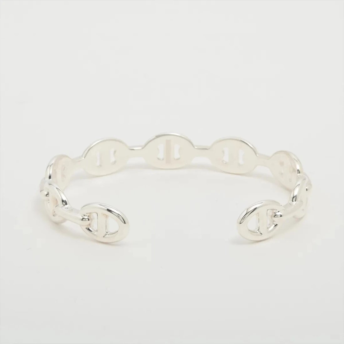HERMES BANGLE 925 SILVER: Hermes Bangle 925 Silver Brand: Hermes Type/Style: Bracelet Material: 925 Color: Silver Size: Bracelet length:16.5cm Accessories: None Accessories Notice: When purchasing pre-owned goods,