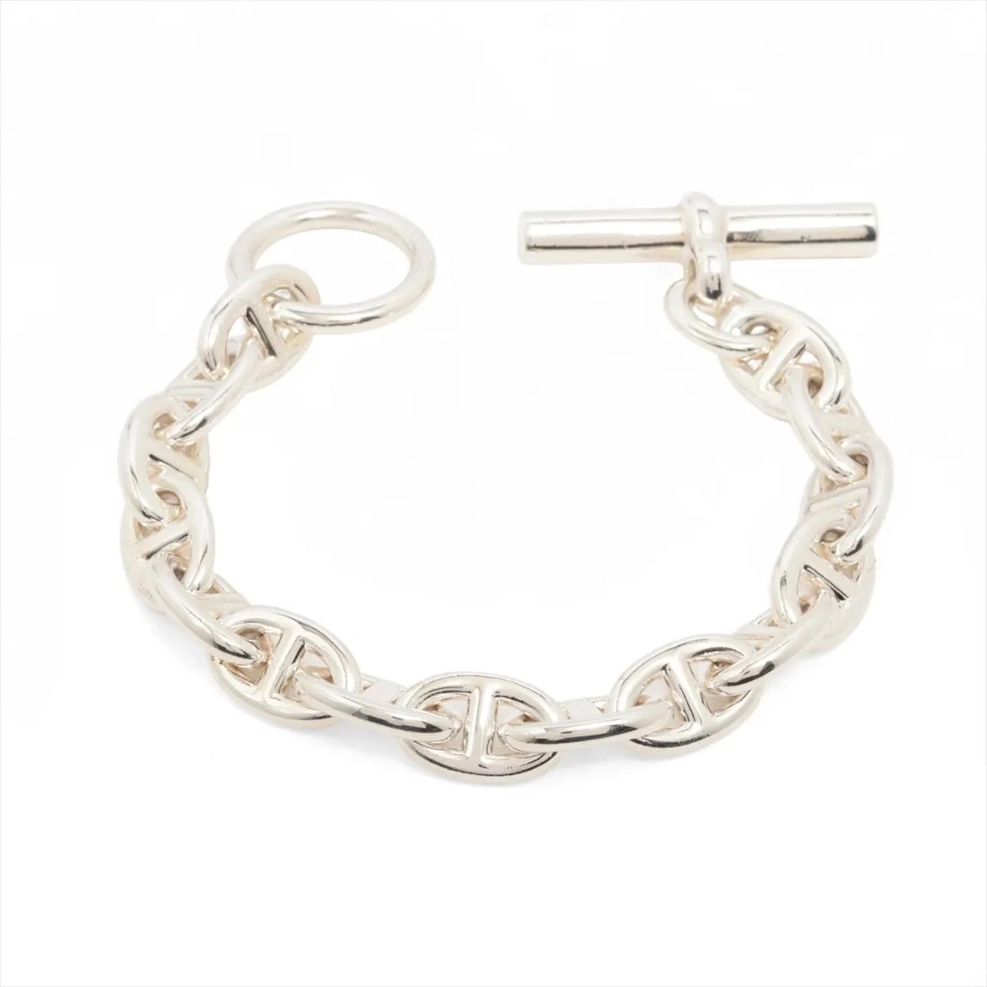 HERMES CHAINE D'ANCRE PM BRACELET: Hermes Chaine d'Ancre PM Bracelet Brand: Hermes Type/Style: Bracelet Material: 925 Color: Silver Size: Bracelet length:12.5cm Accessories: None Accessories Notice: When purchasing pre-owned goods,