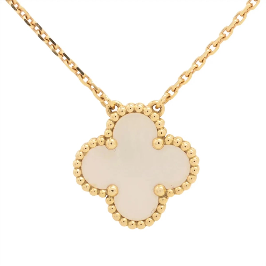 VAN CLEEF & ARPELS NECKLACE 750(YG): Van Cleef & Arpels Necklace 750(YG) Brand: Van Cleef & Arpels Type/Style: Necklace Material: 750(YG) Color: Yellow Gold Size: Chain length:42.4cm Accessories: None Accessories Notice: When