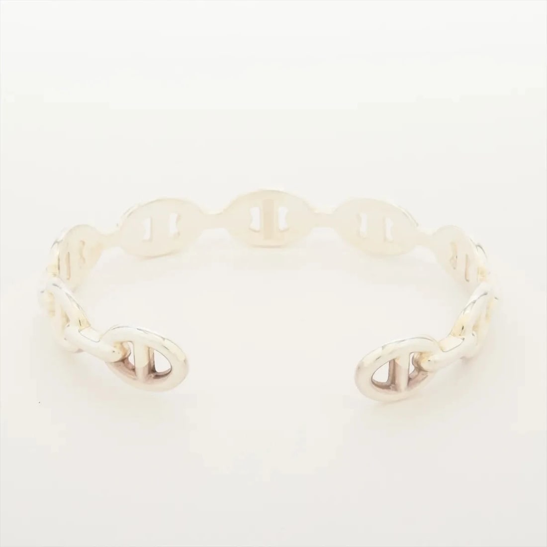 HERMES BANGLE 925 SILVER: Hermes Bangle 925 Silver Brand: Hermes Type/Style: Bracelet Material: 925 Color: Silver Size: Bracelet length:15.5cm Accessories: None Accessories Notice: When purchasing pre-owned goods, please
