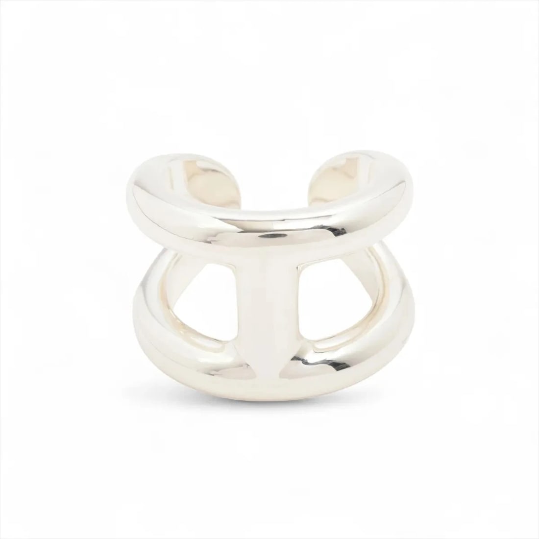 HERMES RING 925 SILVER: Hermes Ring 925 Silver Brand: Hermes Type/Style: Ring Material: 925 Color: Silver Size: 6.75 - 7 US Accessories: None Accessories Notice: When purchasing pre-owned goods, please refer to the photos