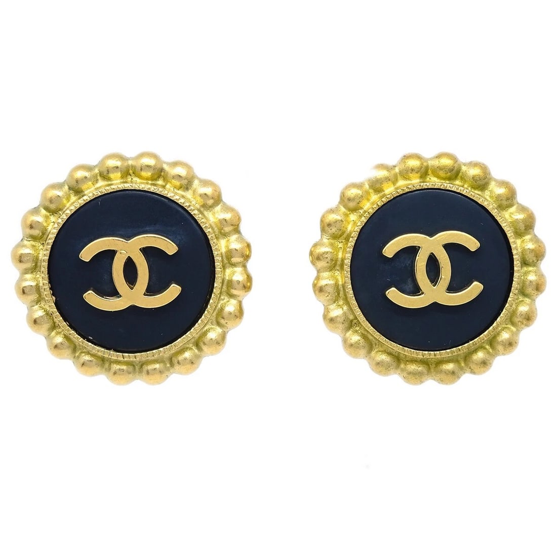 CHANEL GOLD BLACK BUTTON EARRINGS CLIP-ON: Chanel Gold Black Button Earrings Clip-On Brand: CHANEL Type/Style: Earrings Material: Gold Plated Color: gold + black Size: Diameter: 2.6 cm Accessories: None Accessories Notice: When pur