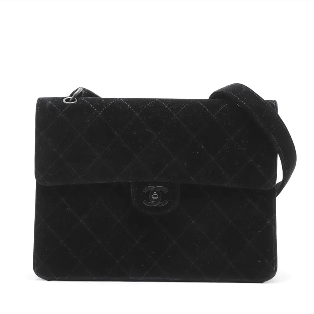 CHANEL MATELASSE VELOUR SHOULDER BAG BLACK BLACK: Chanel Matelasse Velour Shoulder bag Black Black Brand: Chanel Type/Style: Shoulder bag Material: Velour Color: Black Size: Height:7.9inchLength:10.8inchDepth:3.9inch Accessories: None Acc