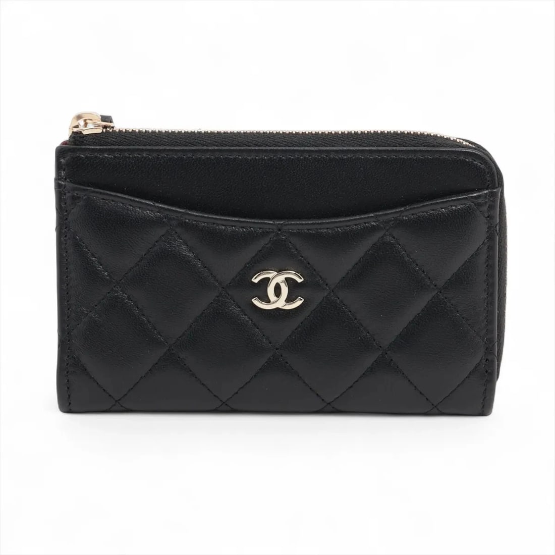 CHANEL MATELASSE LAMBSKIN FRAGMENT CASE BLACK GOLD: Chanel Matelasse Lambskin Fragment case Black Gold Brand: Chanel Type/Style: Coin Purse Material: Lambskin Color: Black Size: Height:3.3inchLength:5.3inchDepth:0.8inch Accessories: None Ac