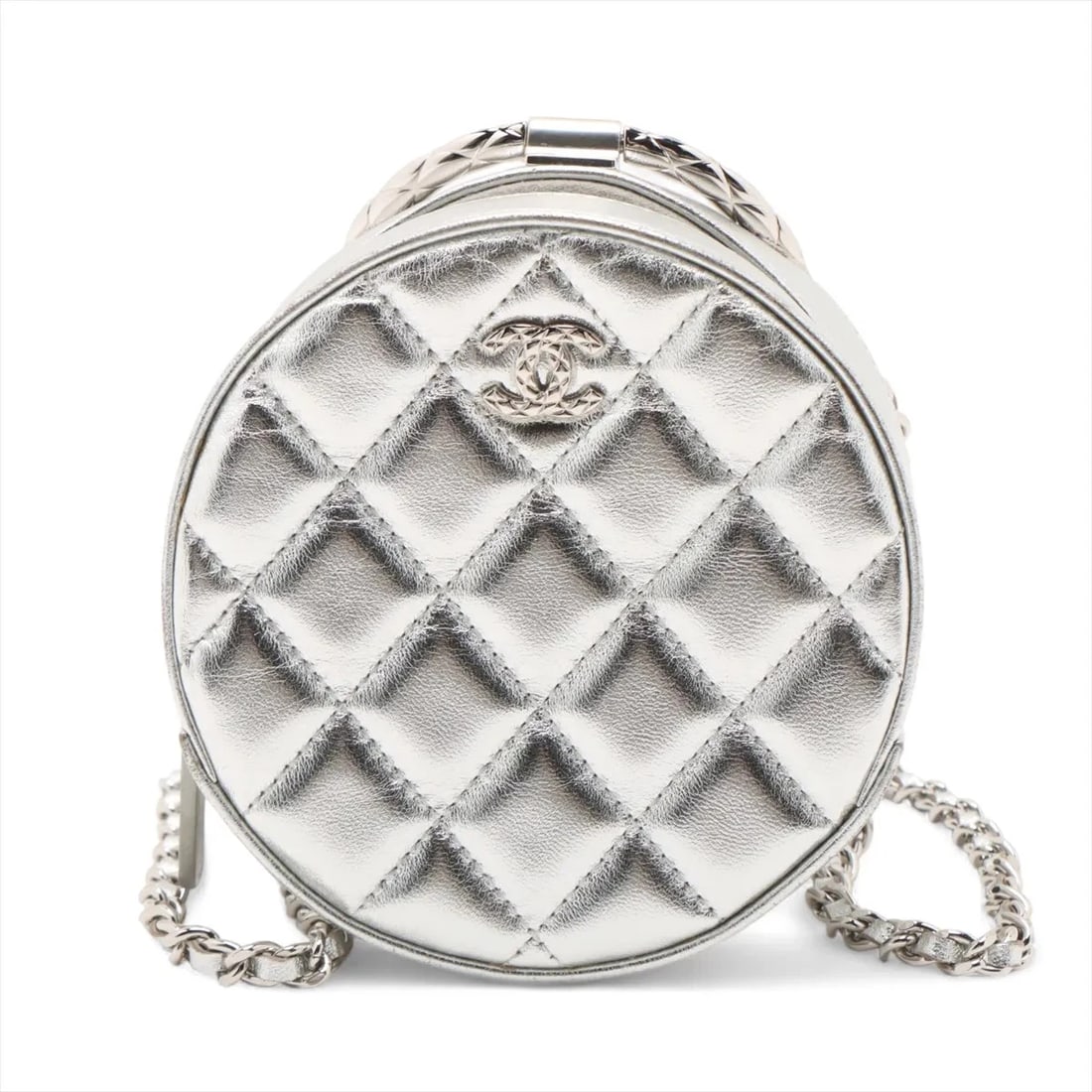 CHANEL MATELASSE LEATHER CHAIN SHOULDER BAG 2WAY ROUND: Chanel Matelasse Leather Chain Shoulder Bag 2WAY Round Brand: Chanel Type/Style: Shoulder bag Material: Leather Color: Silver Size: Height:4.7inchLength:4.7inchDepth:2.2inch Accessories: None