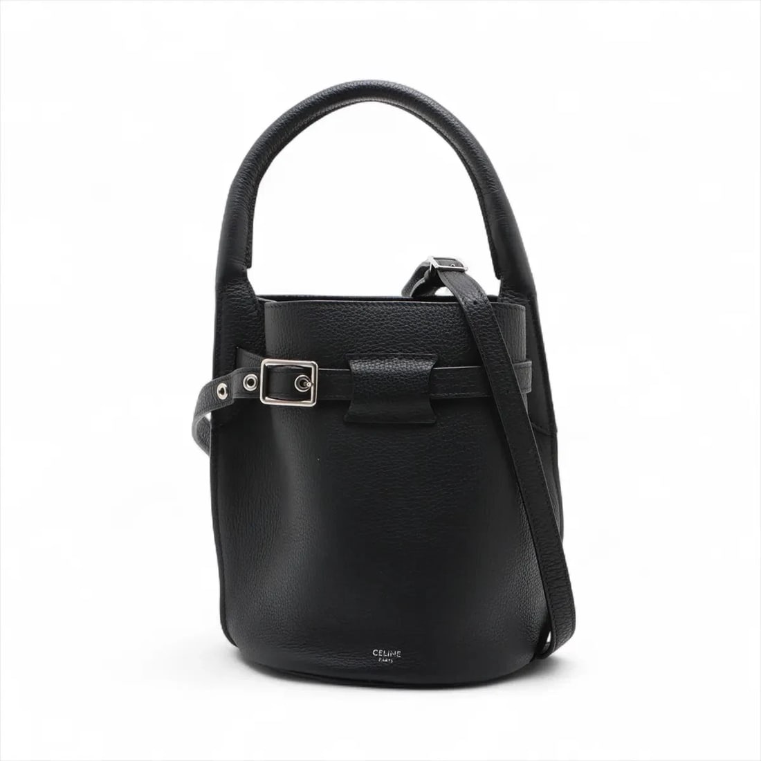 CELINE BIG BAG BUCKETS NANO LEATHER 2 WAY HANDBAG BLACK: Celine BIG BAG buckets Nano Leather 2 Way Handbag Black Brand: Celine Type/Style: Hand bag Material: Leather Color: Black Size: Height:8.5inchLength:5.9inchDepth:5.9inch Accessories: None