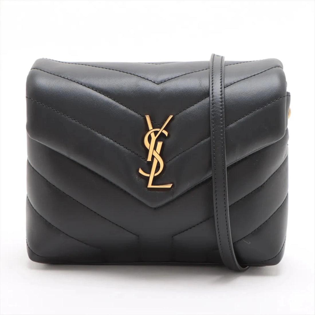 SAINT LAURENT PARIS LULU LEATHER SHOULDER BAG BLACK: Saint Laurent Paris Lulu Leather Shoulder bag Black Brand: Saint Laurent Paris Type/Style: Shoulder bag Material: Leather Color: Black Size: Height:5.9inchLength:7.1inchDepth:3.0inch Accessories: