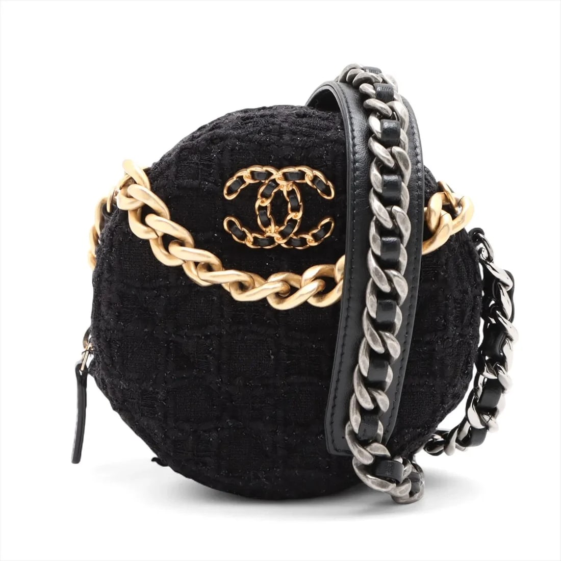 CHANEL CHANEL 19 TWEED CHAIN SHOULDER BAG ROUND: Chanel CHANEL 19 Tweed Chain Shoulder Bag Round Brand: Chanel Type/Style: Shoulder bag Material: Tweed Color: Black Size: Height:4.7inchLength:4.7inchDepth:2.4inch Accessories: None Access