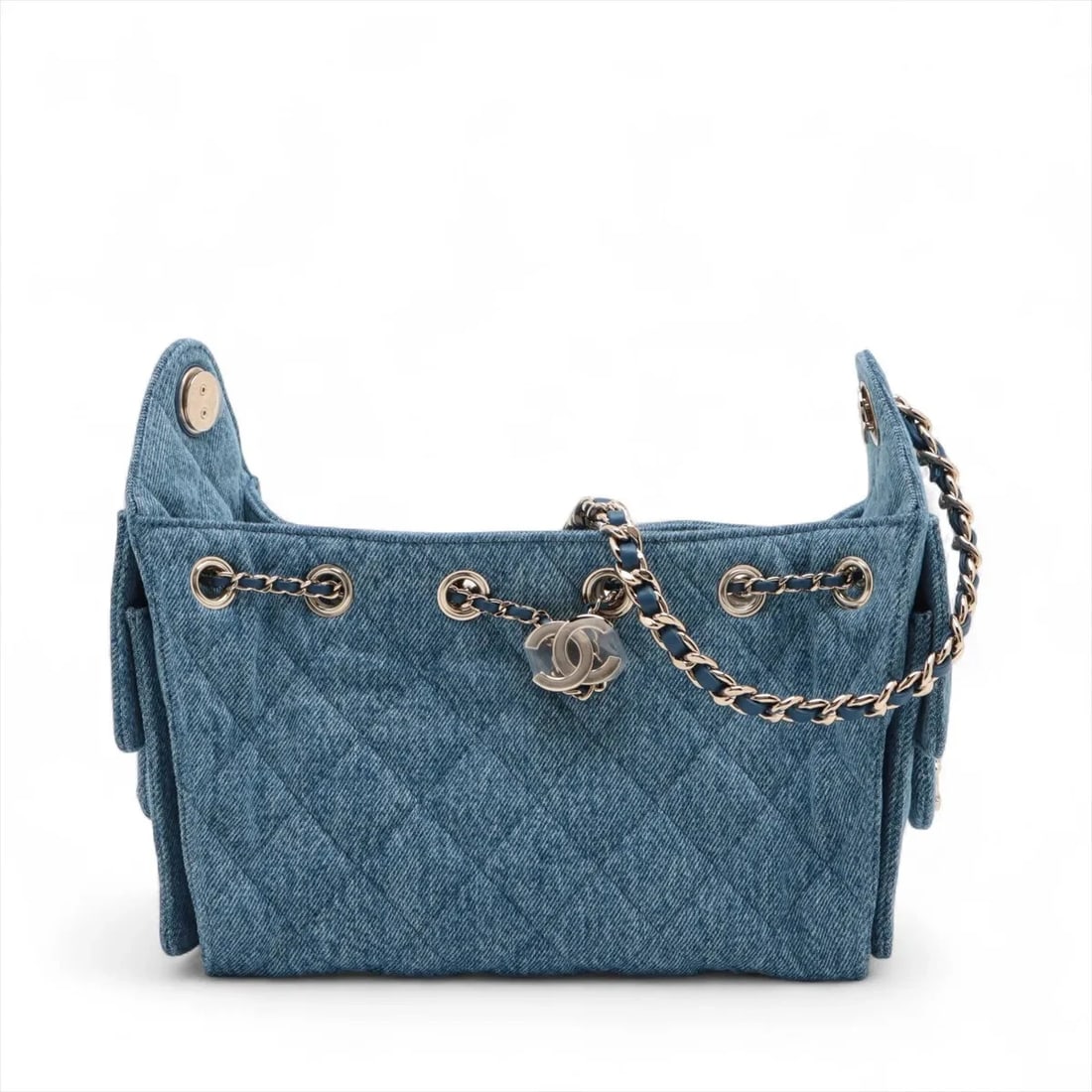 CHANEL CHANEL 25 MINI DENIM CHAIN SHOULDER BAG BLUE: Chanel Chanel 25 Mini Denim Chain Shoulder Bag Blue Brand: Chanel Type/Style: Shoulder bag Material: Denim Color: Blue Size: Height:6.3inchLength:8.9inchDepth:4.1inch Accessories: None Acc