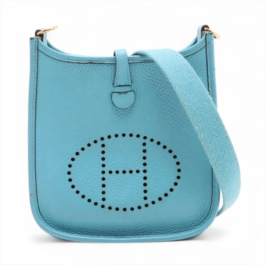 HERMES EVELYN 16 TPM AMAZON TAURILLON CLEMENCE BLUE: Hermes evelyn 16 TPM Amazon Taurillon Clemence Blue Brand: Hermes Type/Style: Shoulder Bag Material: Taurillon Clemence Color: Blue du nord Size: Height:7.7inchLength:6.9inchDepth:2.0inch Accessor