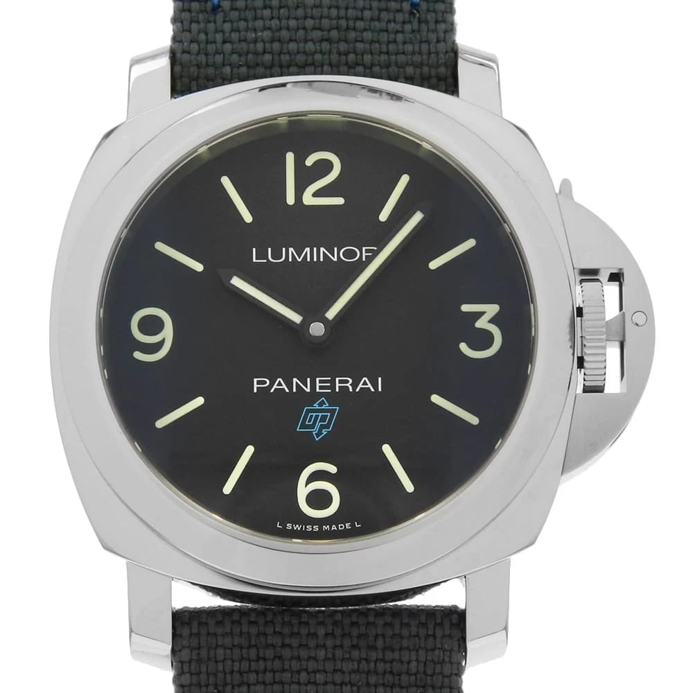 PANERAI LUMINOR BASE LOGO ACHAIO WATCH: PANERAI Luminor Base Logo Achaio Watch Brand: PANERAI Type/Style: Wrist watch Material: Band Material canvas, Case Material Stainless Steel Color: Dial Color Black Size: Case:W44mm Accessories: No