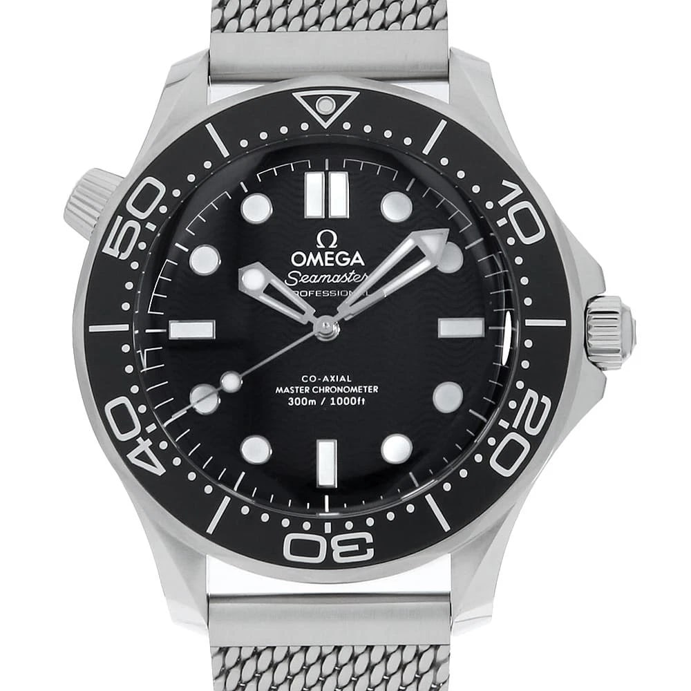 OMEGA SEAMASTER WATCH: OMEGA Seamaster Watch Brand: OMEGA Type/Style: Wrist watch Material: Band Material Stainless Steel, Case Material Stainless Steel Color: Dial Color Black Size: Case:W42mm Accessories: None