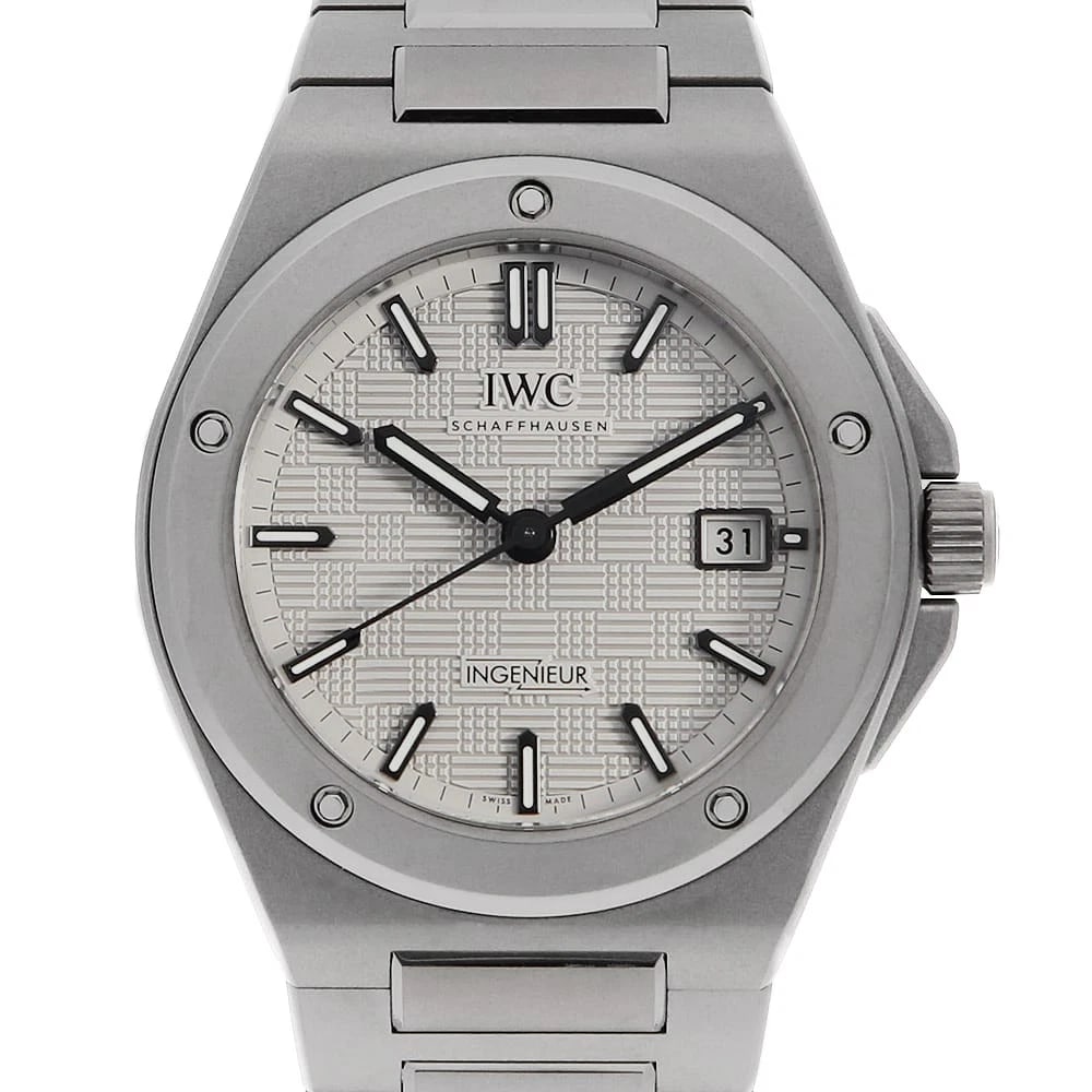 IWC INGENIEUR AUTOMATIC WATCH: IWC Ingenieur Automatic Watch Brand: IWC Type/Style: Wrist watch Material: Band Material Titanium, Case Material Titanium Color: Dial Color Gray Size: Case:W40mm Circumference of Wrist:18cm Access