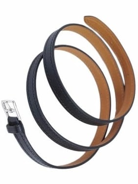 HERMES BRACELET MINI ETRIVIERE NOIR BLAC: Hermes Bracelet Mini Etriviere Noir Blac Brand: Hermes Type/Style: Cuir Mini Etriviere Material: Calf leather Color: Noir Size: Width 0.4 in, Length 25.4 in, 3 adjustable holes at 0.6 in Accessori