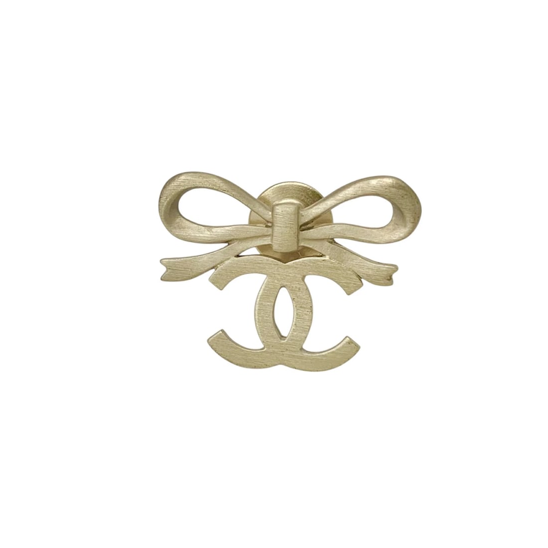 CHANEL BROOCH LIGHT GOLD PIN: Chanel Brooch Light Gold Pin Brand: CHANEL Type/Style: Brooch Material: Light gold plating Color: gold Size: 1.2 in x 0.9 in Accessories: None Accessories Notice: When purchasing pre-owned
