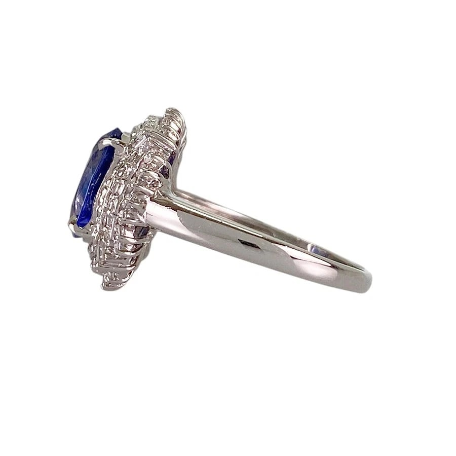 RING PLATINUM SAPPHIRE DIAMOND (1 of 7)