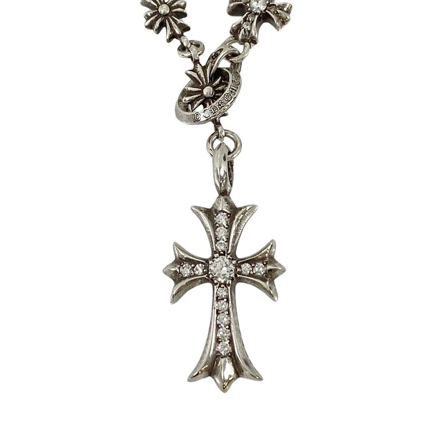 CHROME HEARTS CHOKE SILVER DIAMOND NECKLACE: CHROME HEARTS Choke Silver Diamond Necklace Brand: CHROME HEARTS Type/Style: Necklace Material: Silver 925, Main Stone/Creation Natural Color: Silver Size: Top size:32.8mm?16.4mm Necklace full