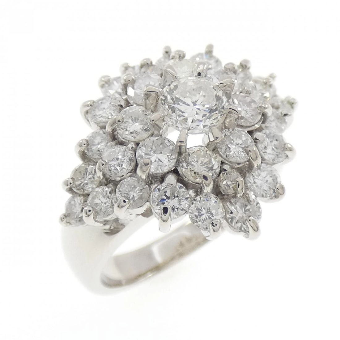 PT900 DIAMOND RING: PT900 Diamond Ring Brand: Unbranded Type/Style: Diamond Ring Material: PT900, Color: Silver Size: US 5 1/2 Accessories: None Accessories Notice: When purchasing pre-owned goods, please ref
