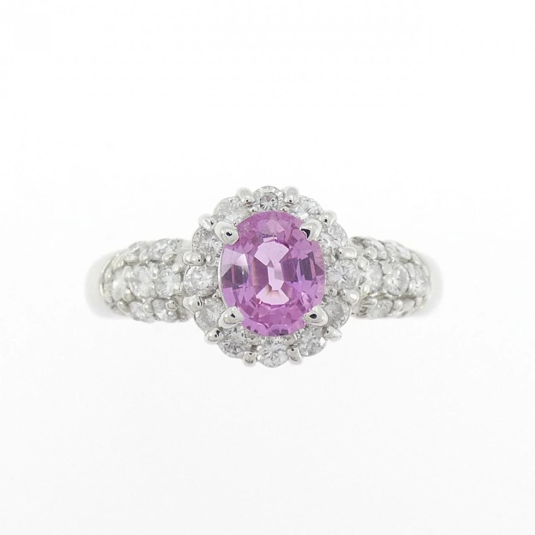 PT900 SAPPHIRE RING: PT900 Sapphire Ring Brand: Unbranded Type/Style: Sapphire Ring Material: Platinum900, Main Stone/Creation Sapphire Secondary Stone Diamond Color: Silver Size: US 6 1/4 Accessories: None Accessories