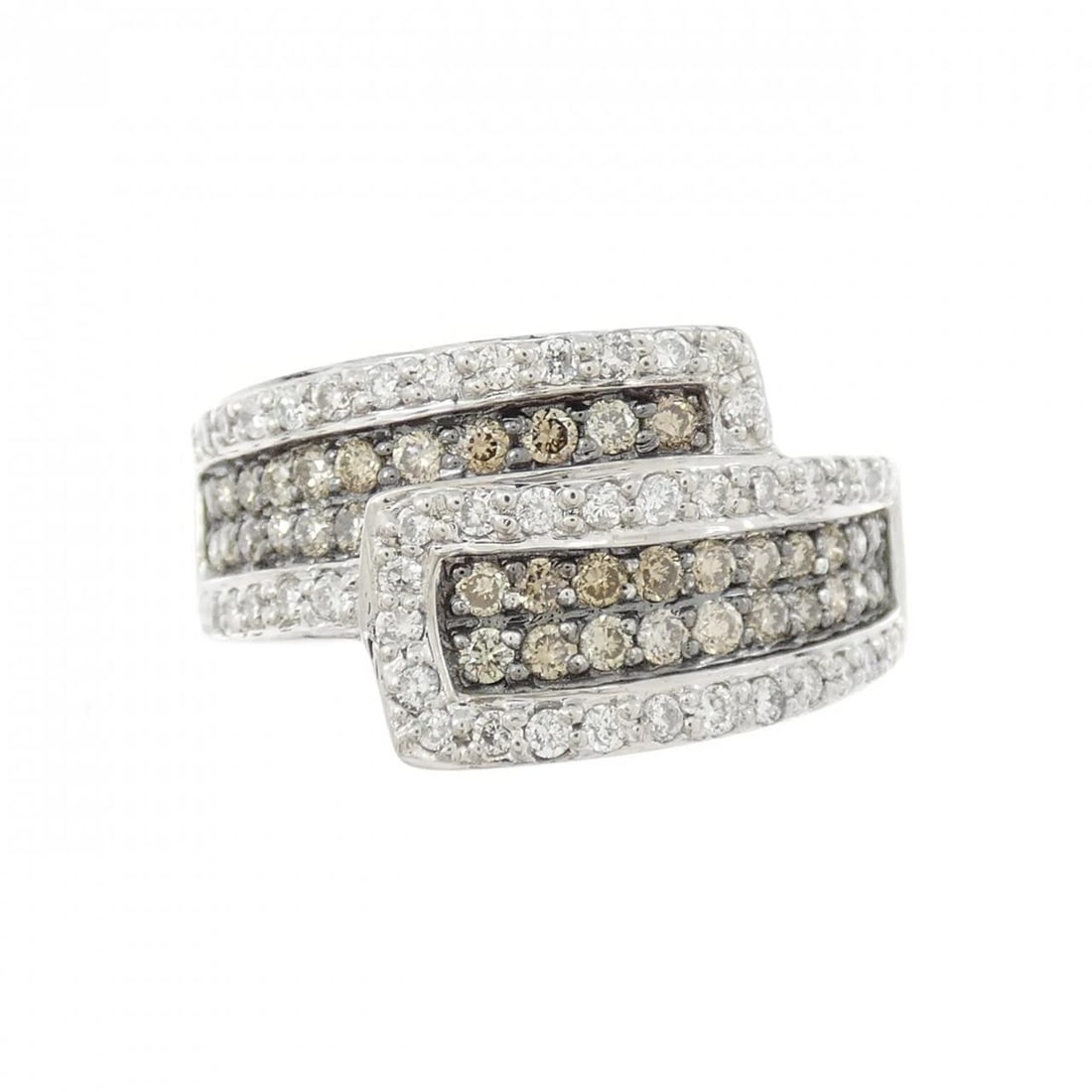 K18WG/K18BG DIAMOND RING: K18WG/K18BG Diamond Ring Brand: Unbranded Type/Style: Diamond Ring Material: K18WG/K18BG, Color: WG,BG Size: US 5 3/4 Accessories: None Accessories Notice: When purchasing pre-owned goods, please