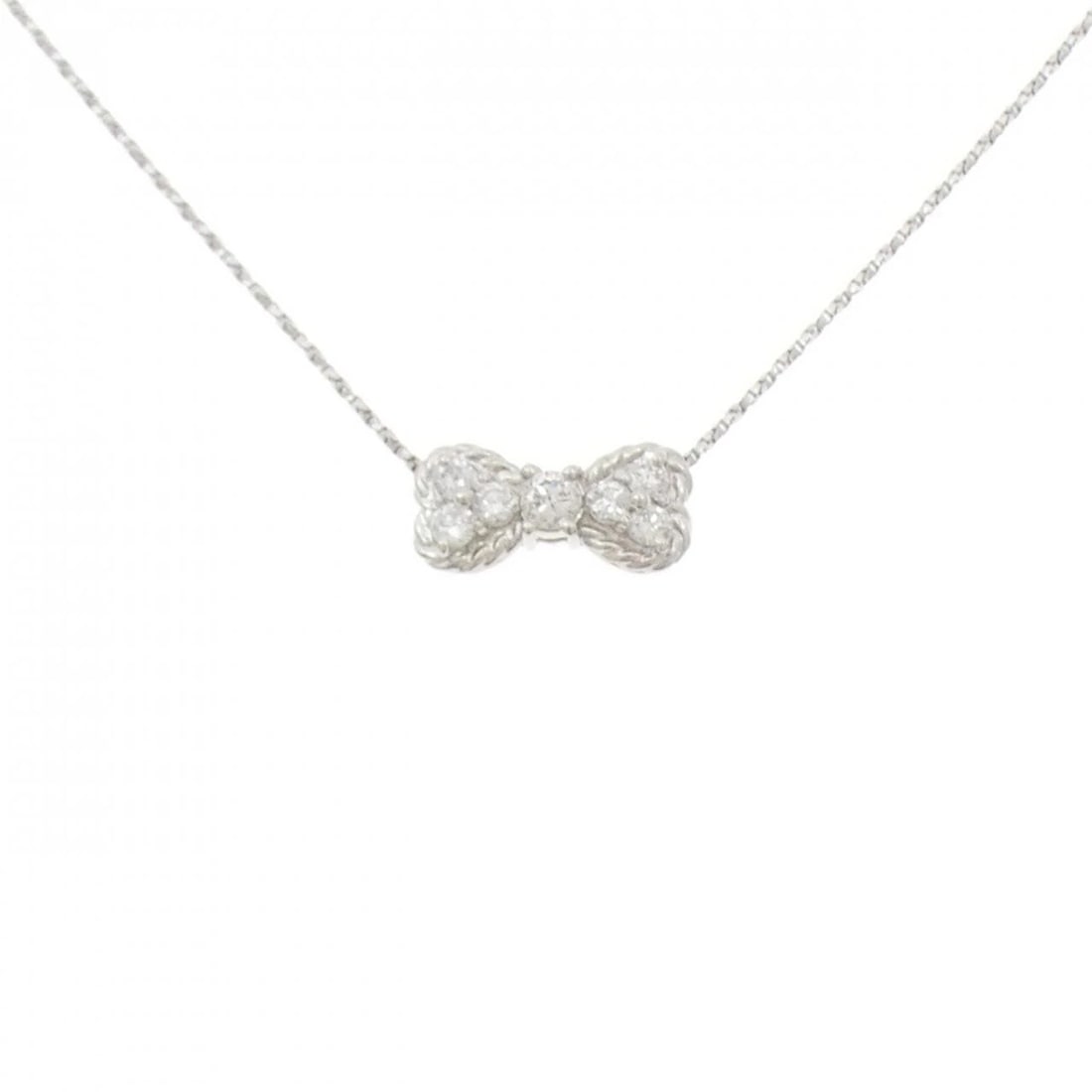 PT900/PT850 RIBBON DIAMOND NECKLACE: PT900/PT850 Ribbon Diamond Necklace Brand: Unbranded Type/Style: Diamond Necklace Material: Platinum850/Platinum900, Main Stone/Creation Natural Color: Platinum Size: Actual Size Pendant length