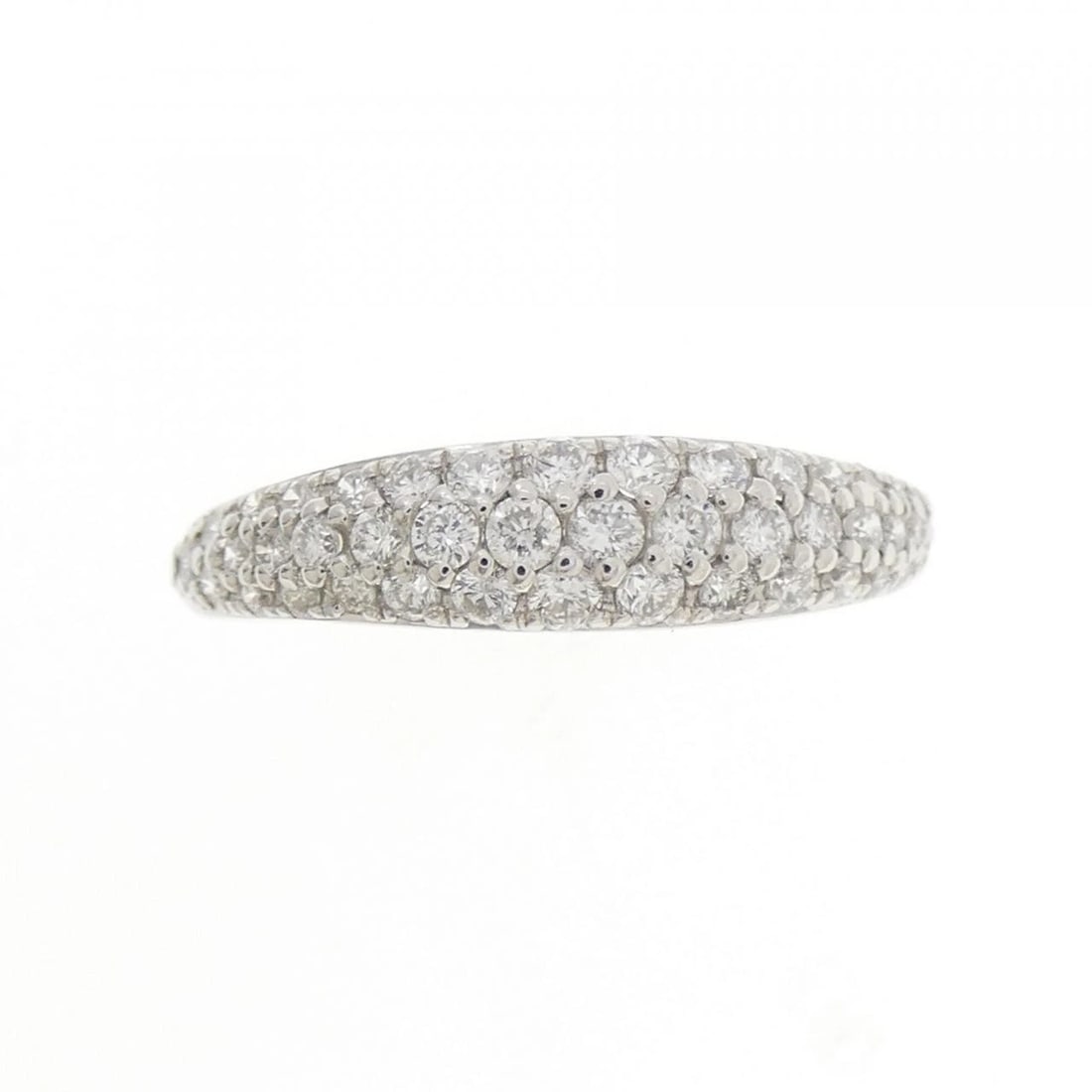 PT900 PAVE DIAMOND RING: PT900 Pave Diamond Ring Brand: Unbranded Type/Style: Diamond Ring Material: PT900, Color: Silver Size: US 6 1/4 Accessories: None Accessories Notice: When purchasing pre-owned goods, please refer to