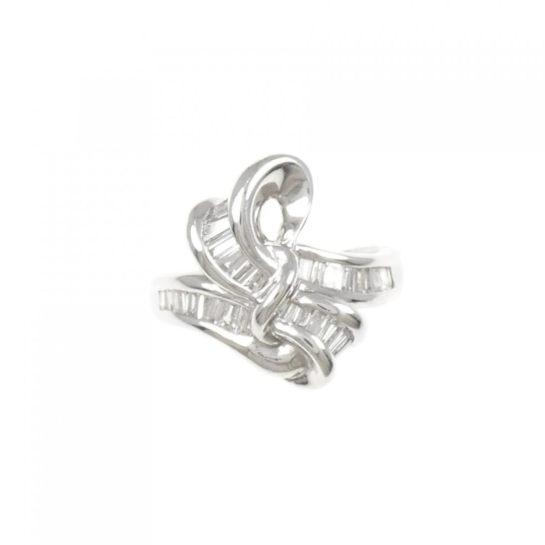 PT850 DIAMOND RING: PT850 Diamond Ring Brand: Unbranded Type/Style: Diamond ring Material: PT850, Color: silver Size: US 8.75 Accessories: None Accessories Notice: When purchasing pre-owned goods, please refer to the