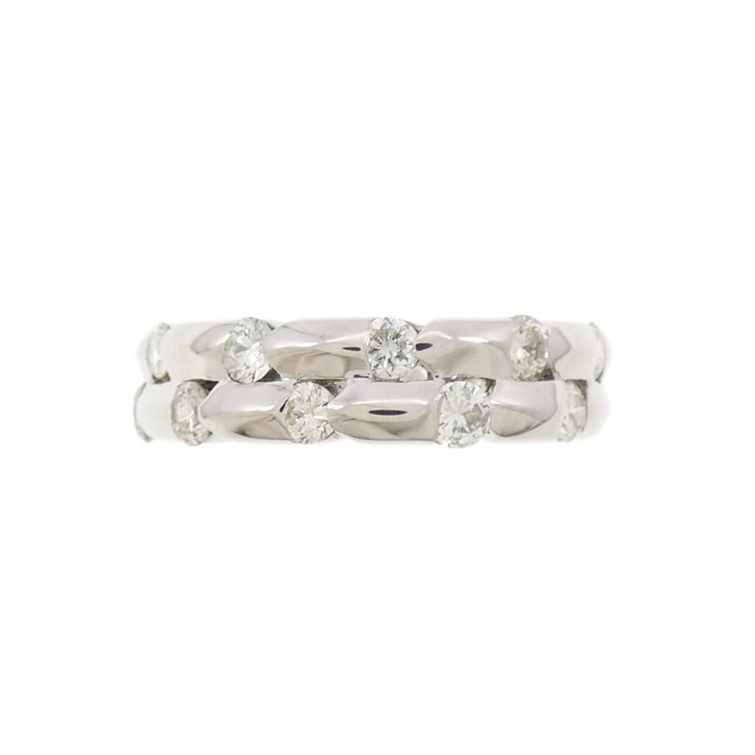 PT900 DIAMOND RING: PT900 Diamond Ring Brand: Unbranded Type/Style: Diamond Ring Material: PT900, Color: Silver Size: US 5 1/4 Accessories: None Accessories Notice: When purchasing pre-owned goods, please refer to the